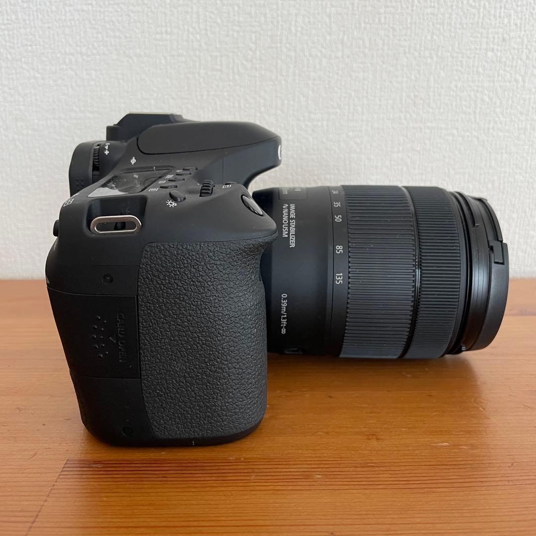 Canon EOS80D ボディ& EFS18-135mmレンズセット