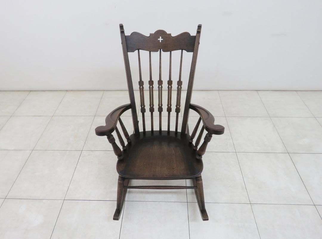 神戸洋風家具 永田良介商店 スカシ型ロッキングチェア ナラ材 検キツツキダニエル